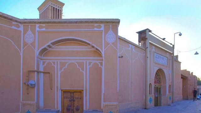 سنتی والی