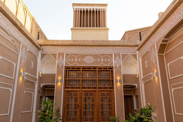 سنتی کتروا